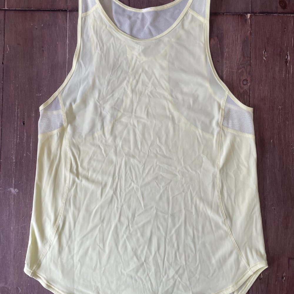 Lululemon Tank, light lemon yellow, size 4